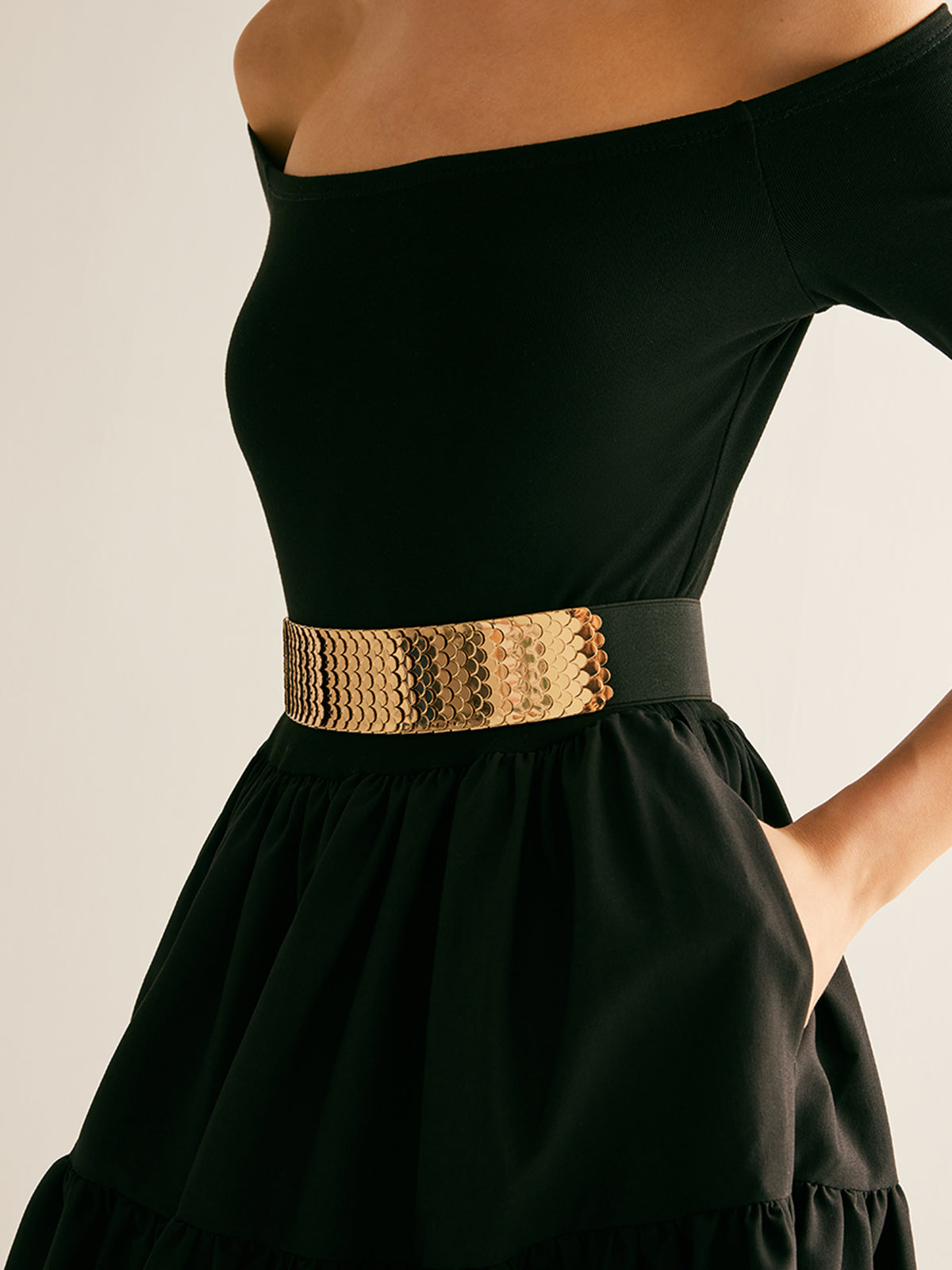 Carina | Womenâs Scale-Effect Waist Belt