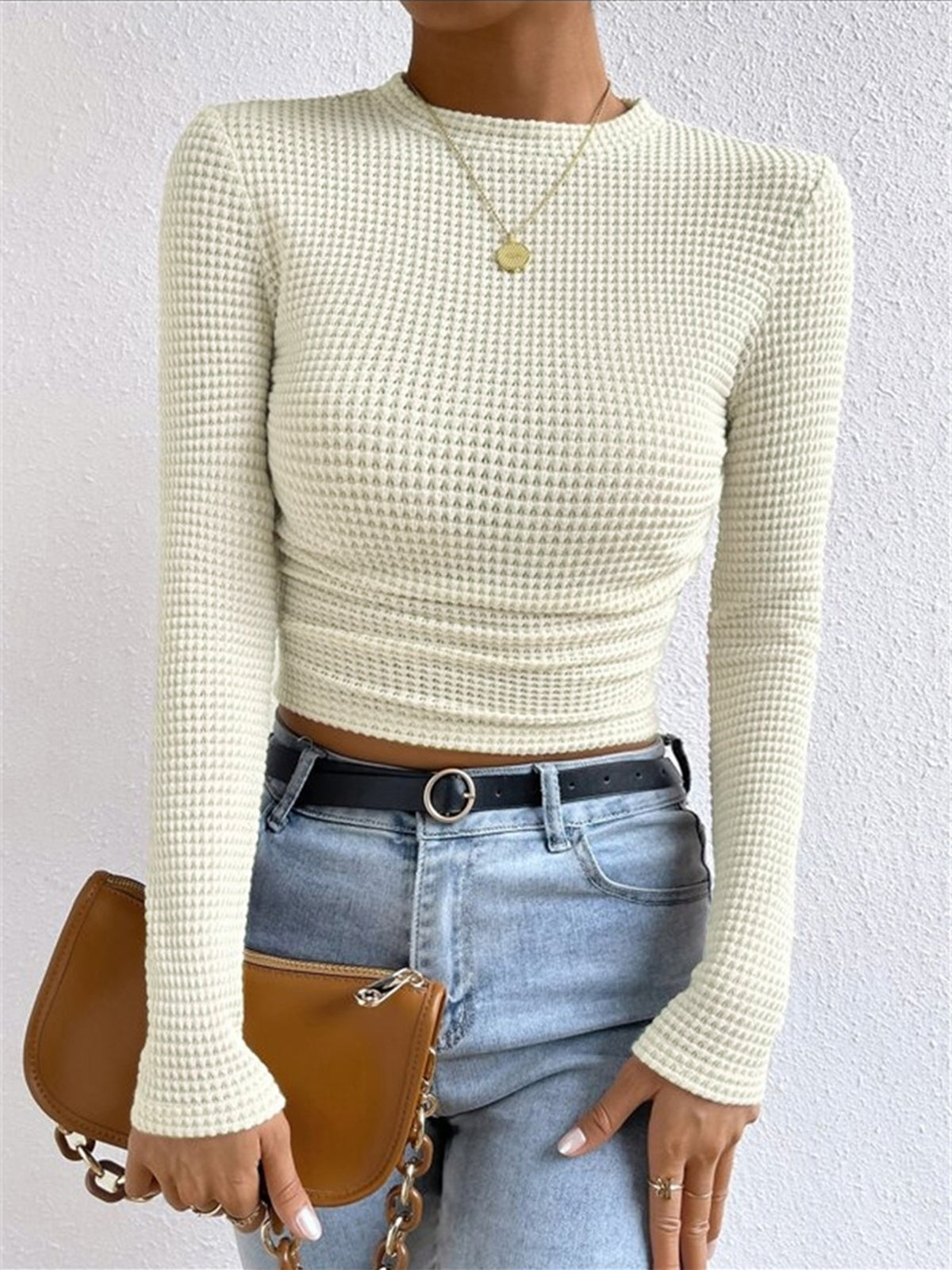 Danae | Womenâs Textured Long Sleeve Crop Top