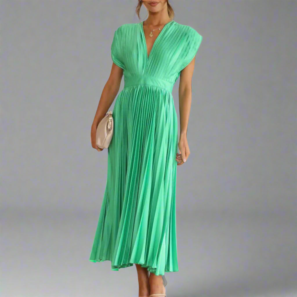 Åsa | Women’s Pleated Sleeveless Midi Dress