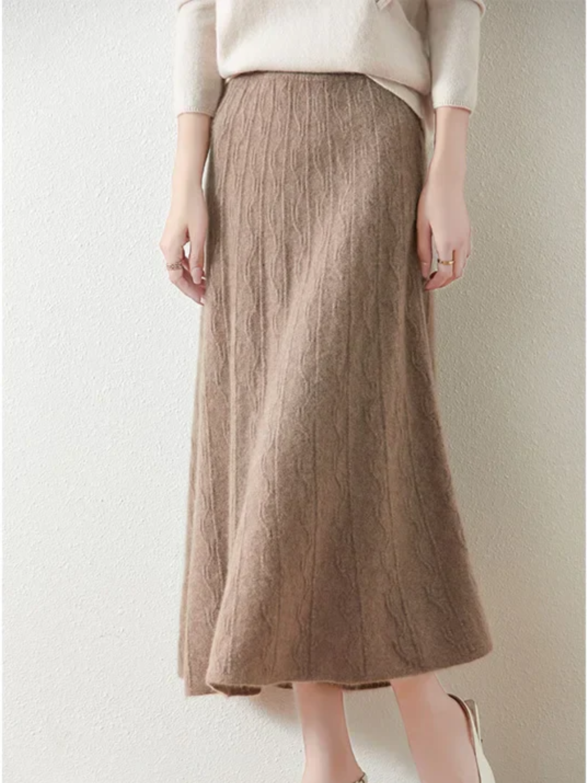 Quintessa | Womenâs Knit Midi Skirt