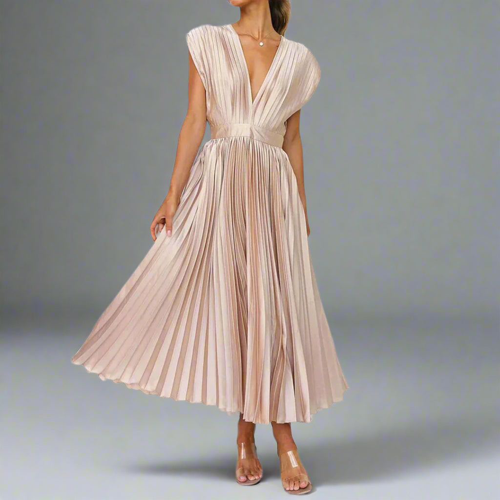 Ă
sa | Womenâs Pleated Sleeveless Midi Dress