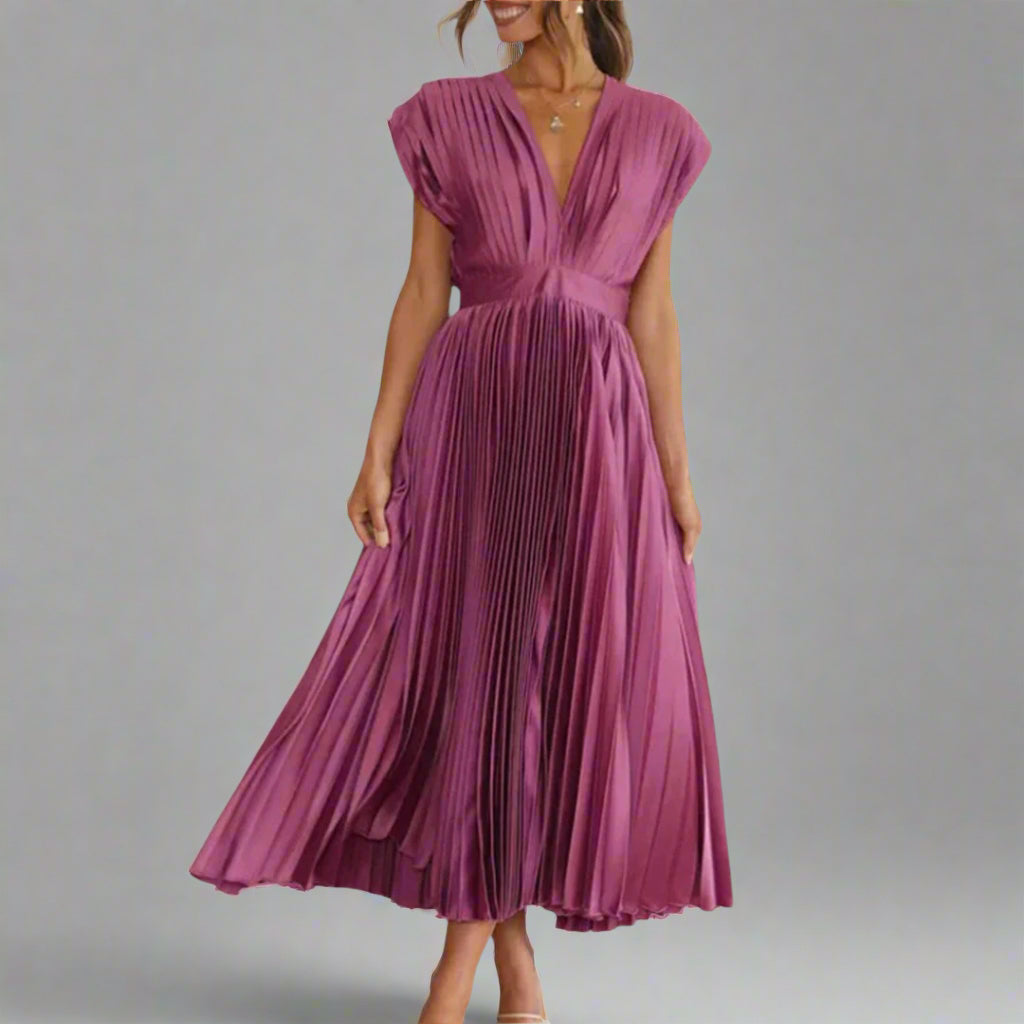 Ă
sa | Womenâs Pleated Sleeveless Midi Dress