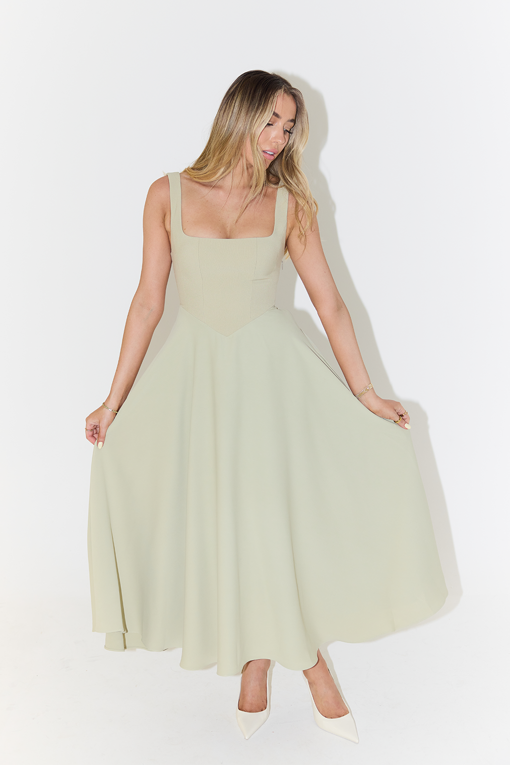 Edmée | Women’s Sleeveless A-line Maxi Dress