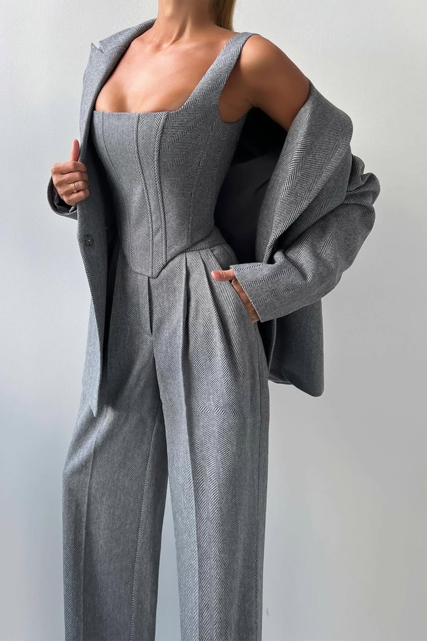Florein | Women's Herringbone Three-Piece Suit