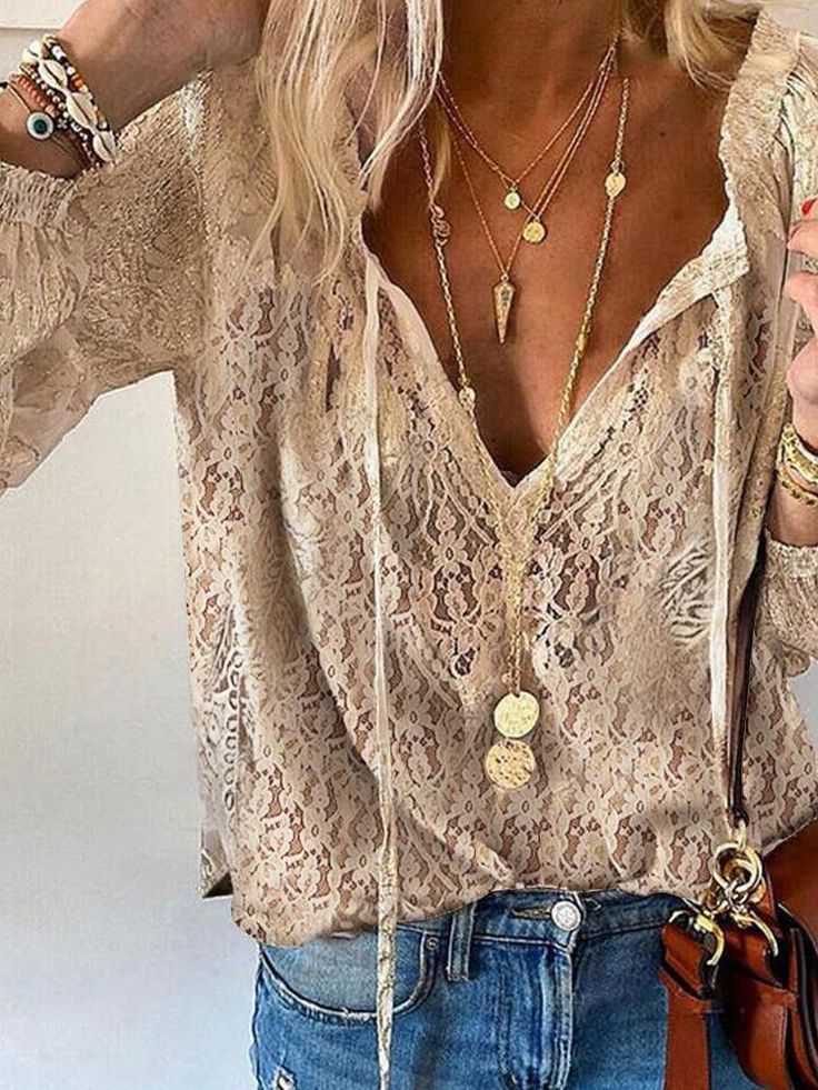 MaĂ«lle | Womenâs Lace V Neck Blouse