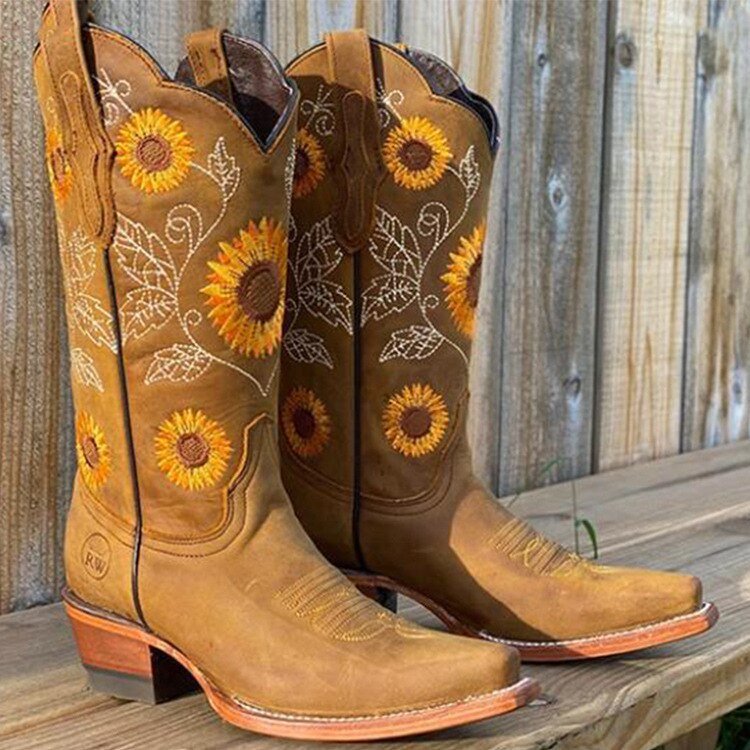 Pauline | Womenâs Western Embroidered Boots