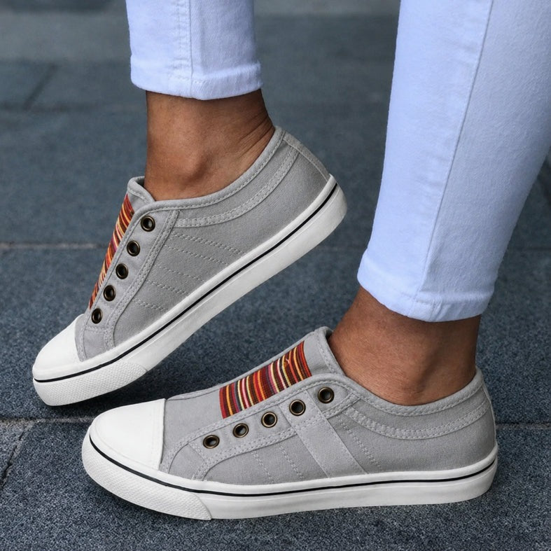 Low Top Canvas Sneakers - Grey