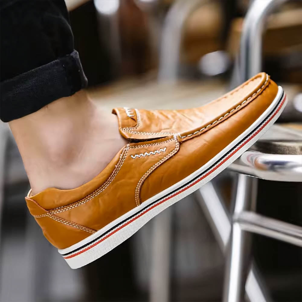 Beckett | Men’s Tumbled Leather Venetian Loafer