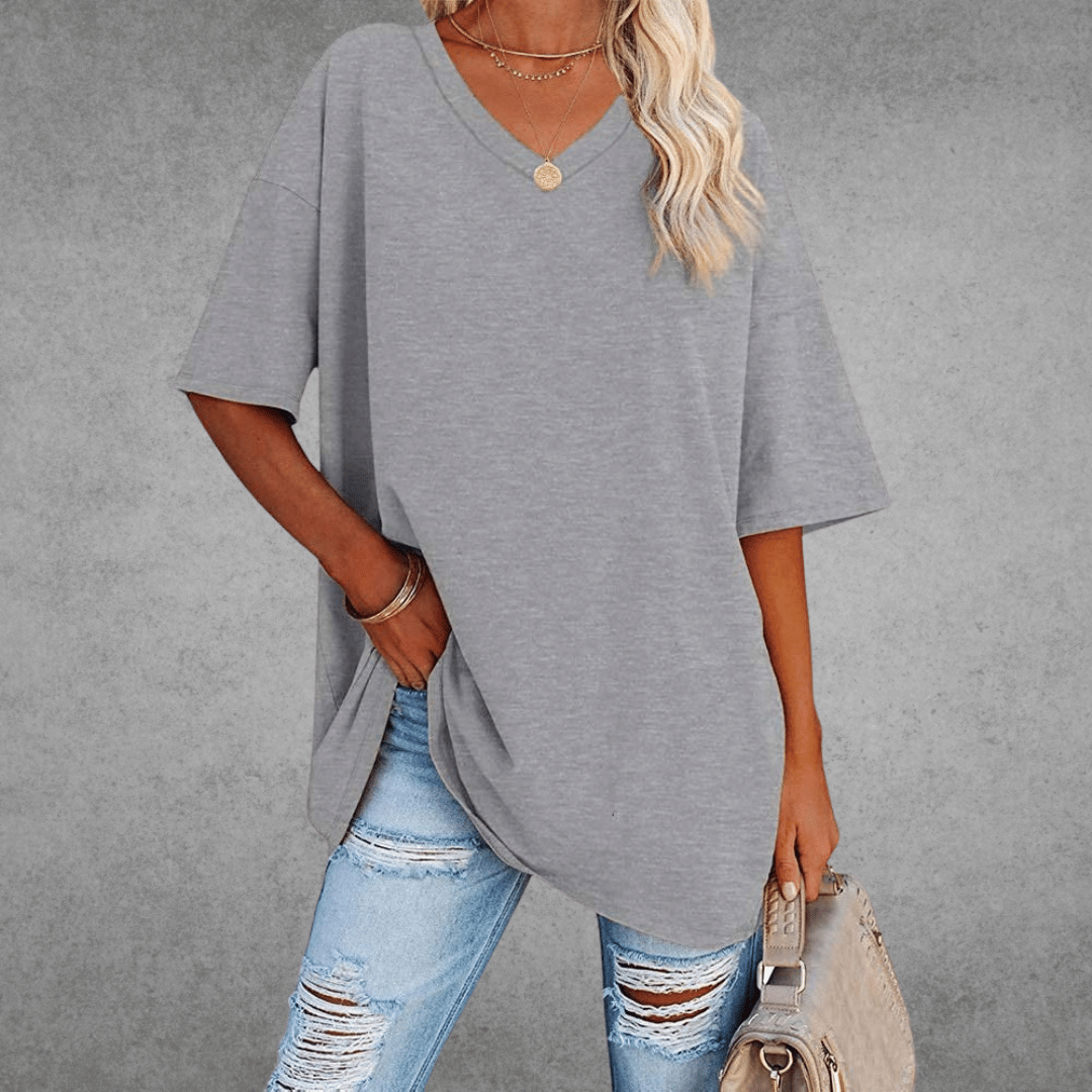 Esperanza | Women’s Oversized V-Neck T-Shirt