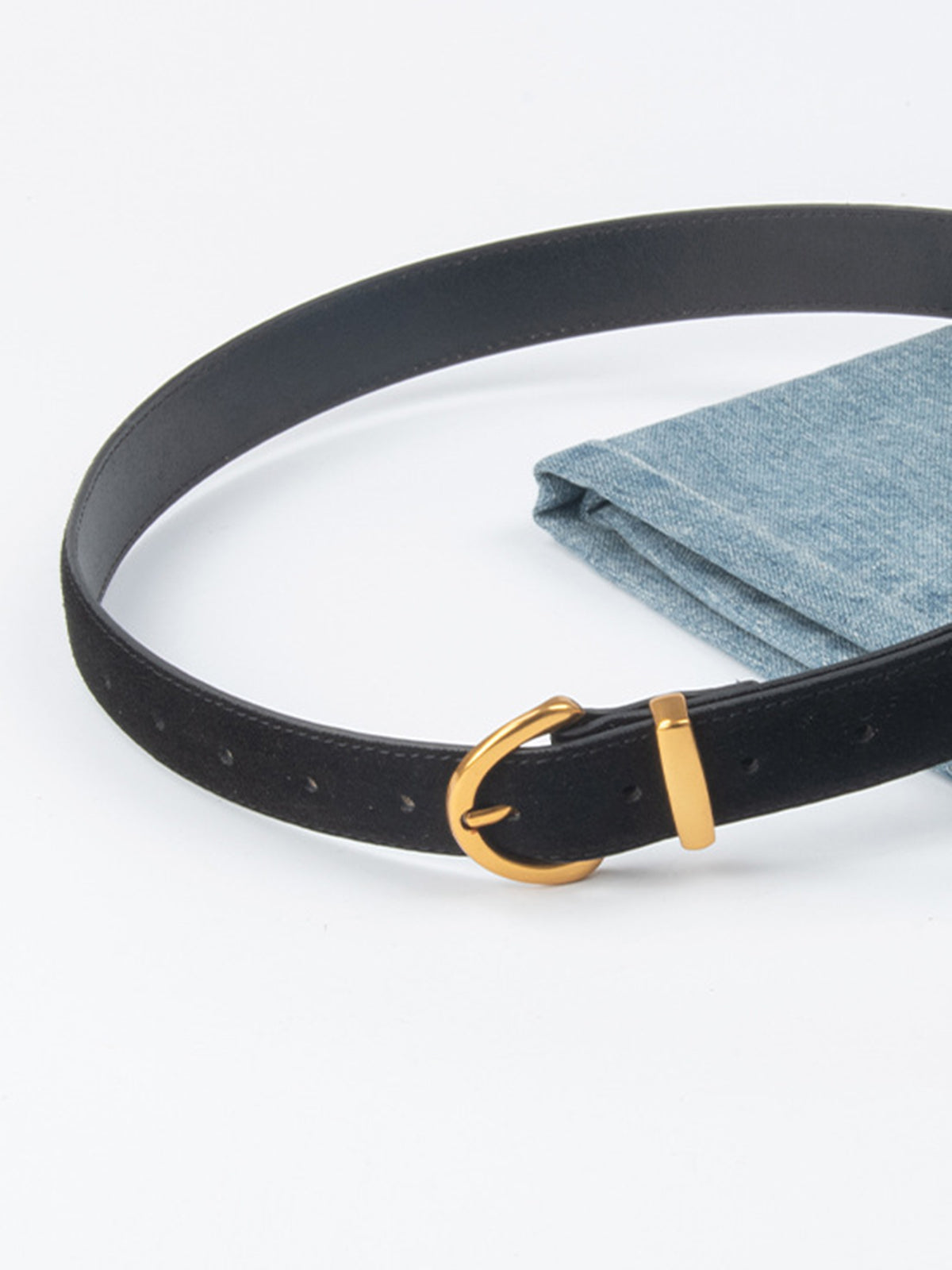 Aveline | Women’s Suede Round Buckle Belt