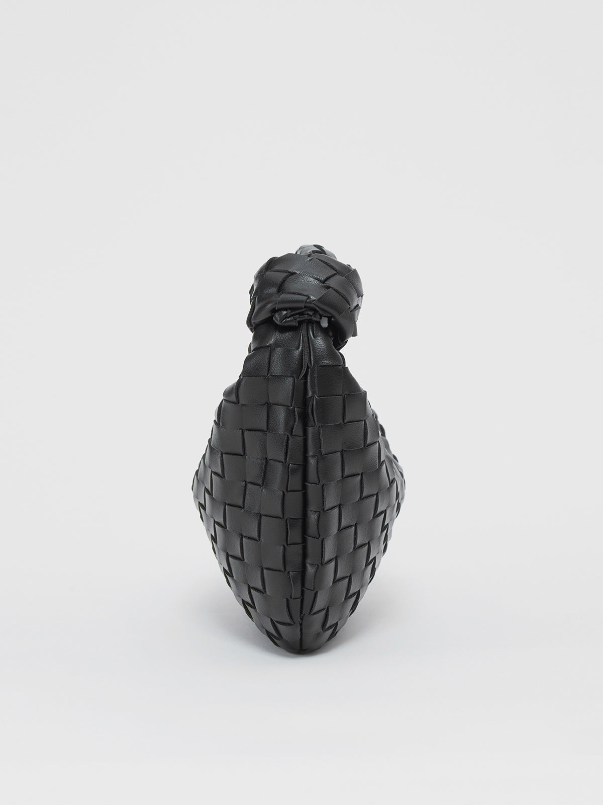 Narcissa | Women’s Woven Knot Shoulder Bag