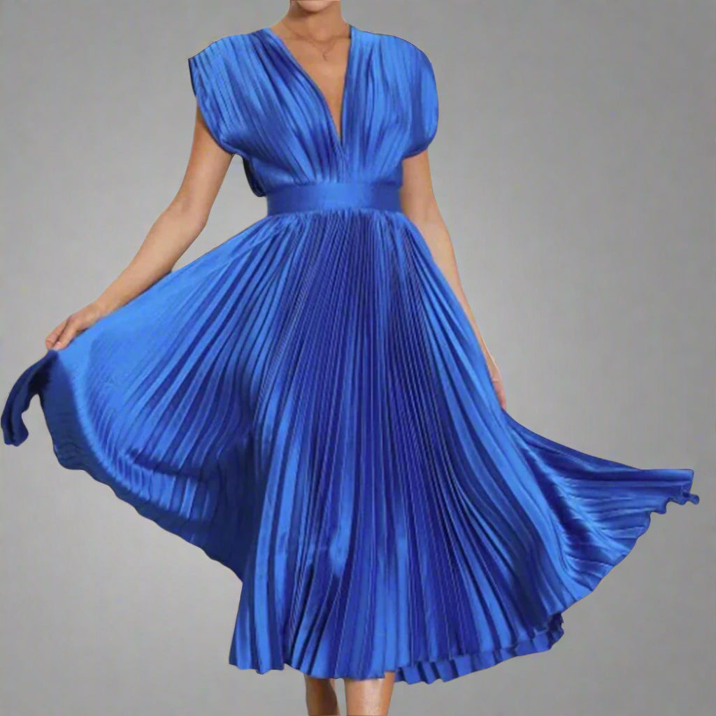 Åsa | Women’s Pleated Sleeveless Midi Dress
