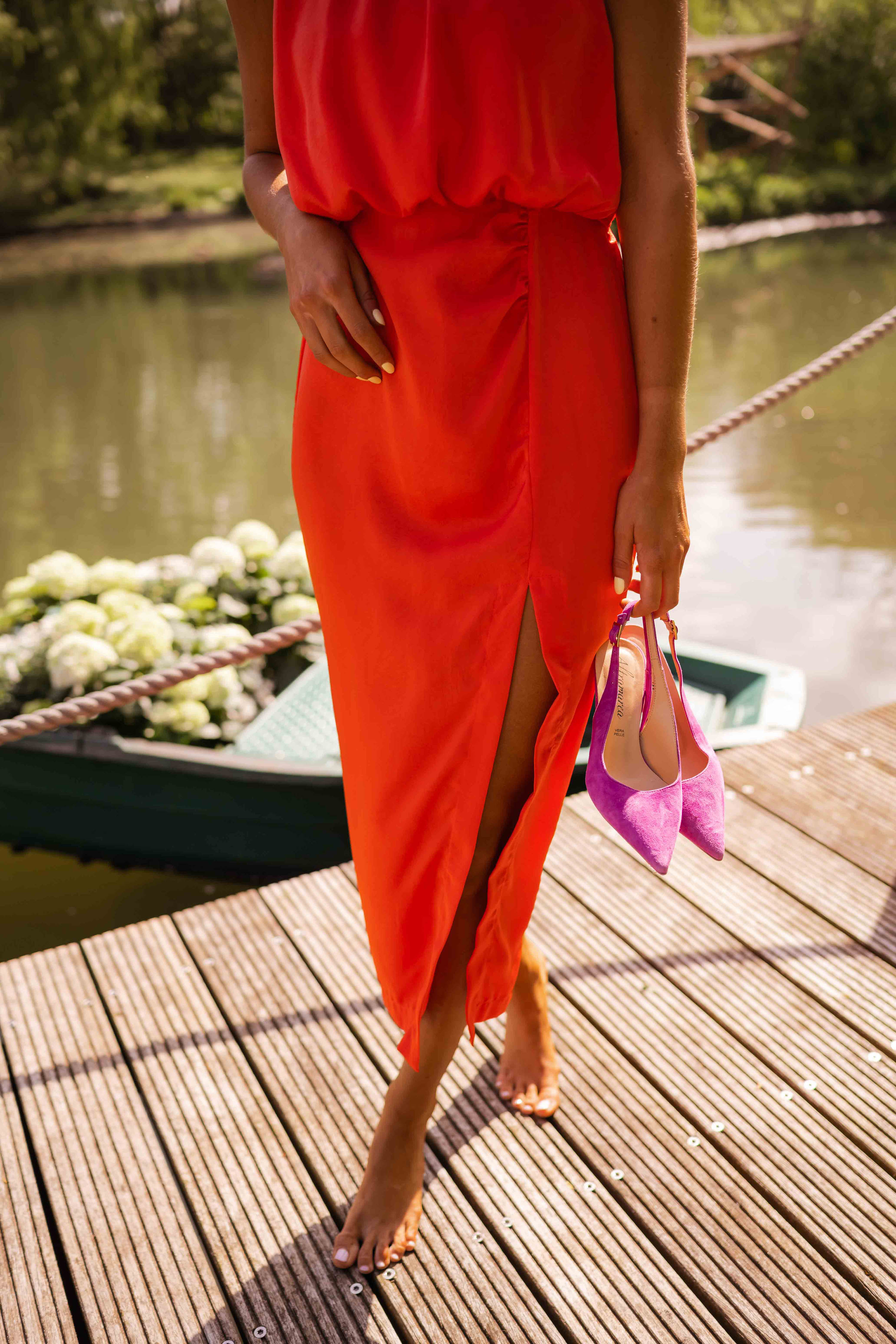 Lacey | Women’s Halter Neckline Midi Dress