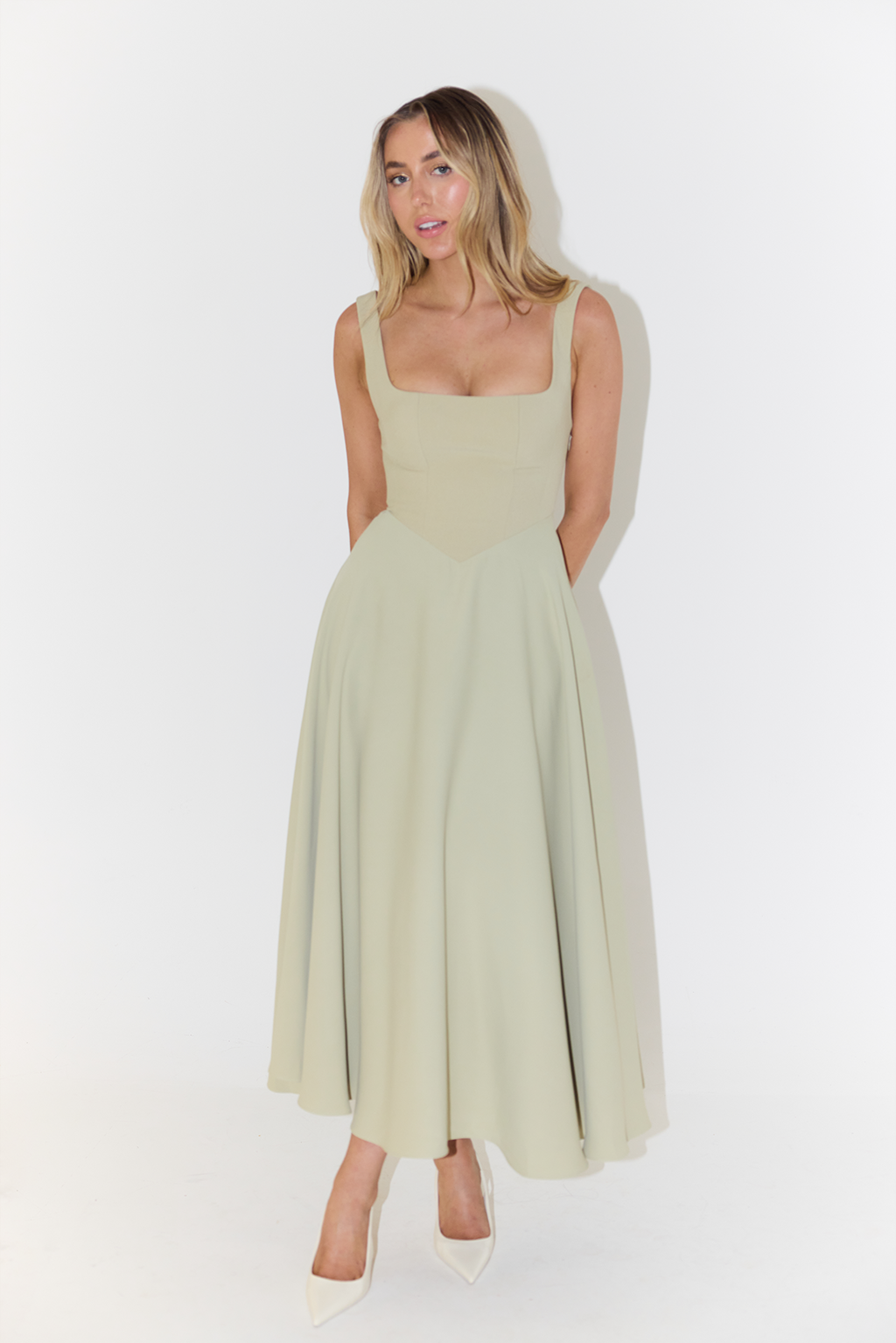 Edmée | Women’s Sleeveless A-line Maxi Dress