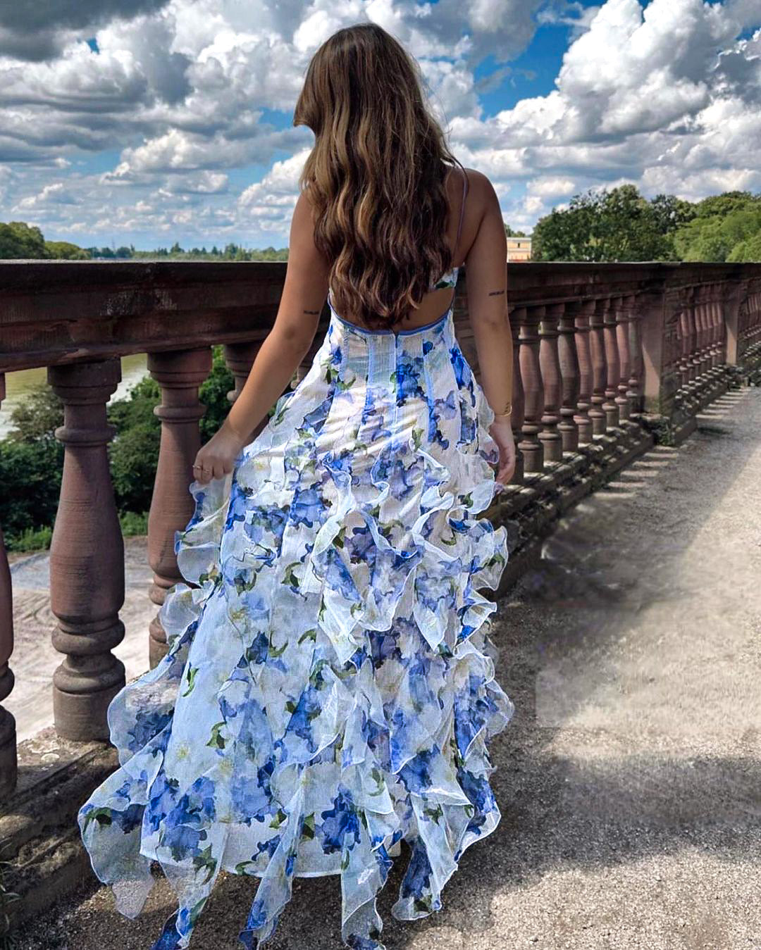 Evadne | Women’s Sweetheart Ruffled Maxi Dress