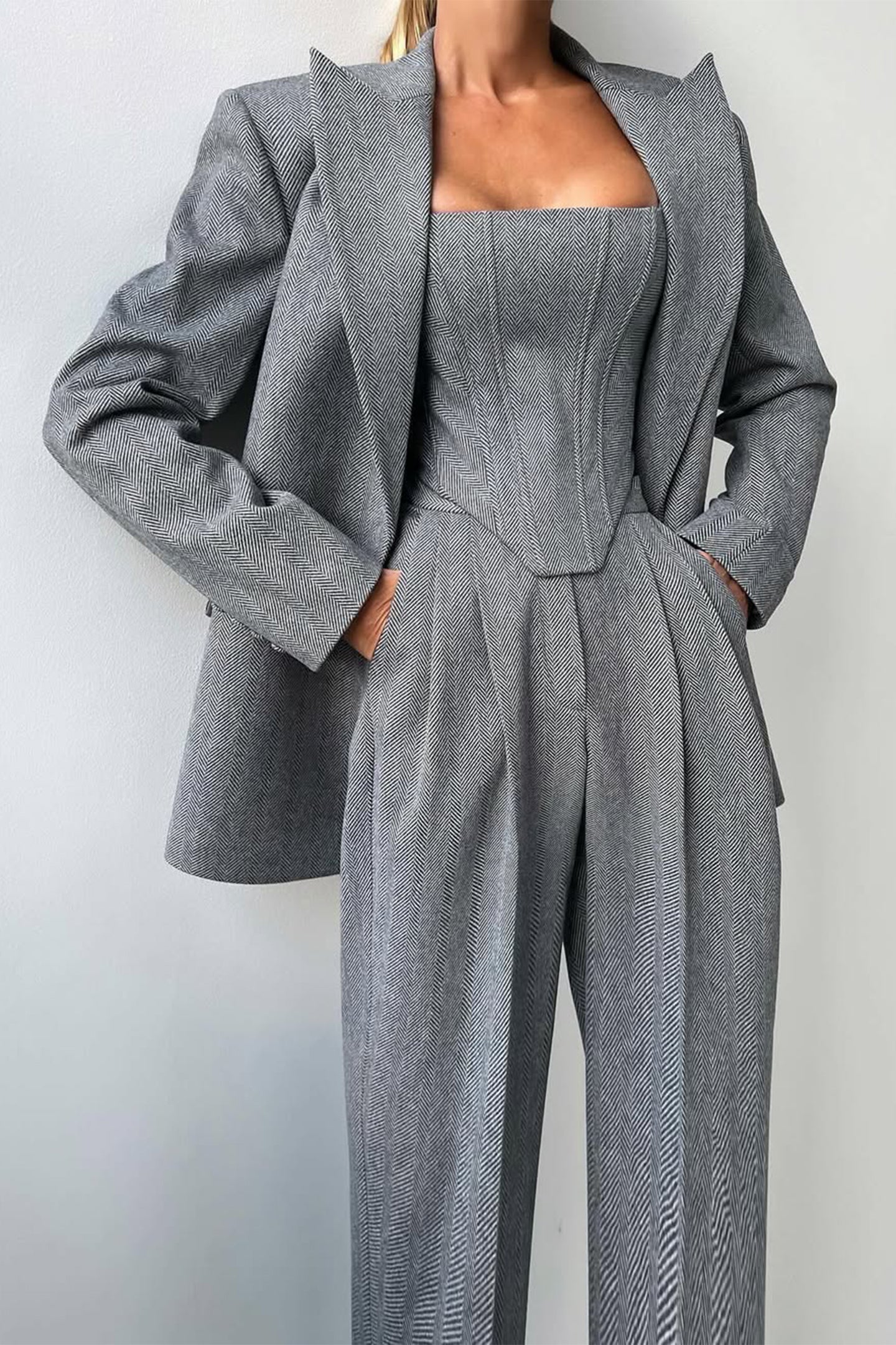 Florein | Women's Herringbone Three-Piece Suit
