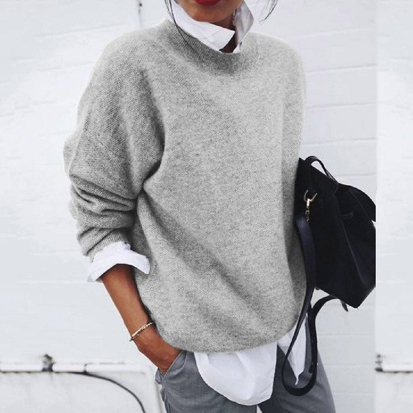 Crew Neck Knit Sweater - Gray